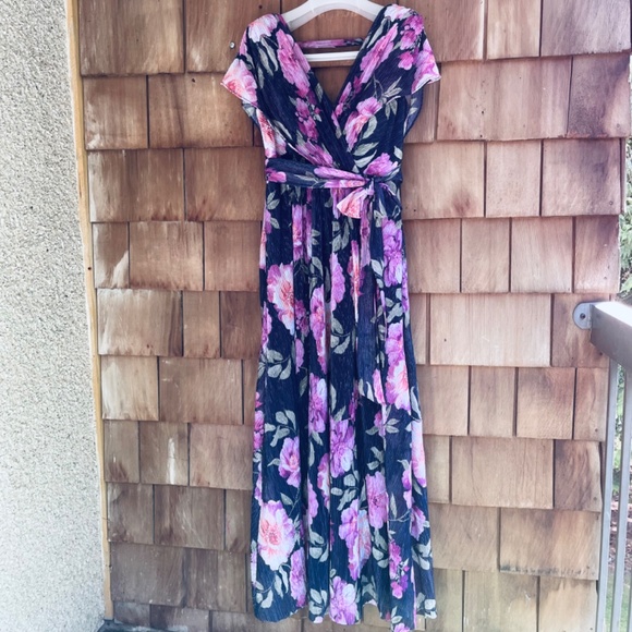 Eliza J Extended Draped Shoulder V-Neck Gown with Sash Floral Maxi Sz 12 - Picture 4 of 14